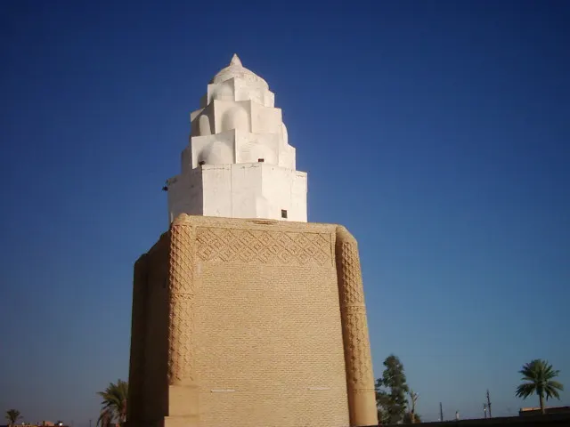 Imam Dur Mausoleum
