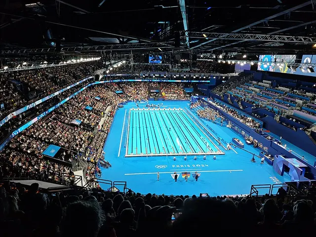 Swimming at the 2024 Summer Olympics – Women's 4 × 100-metre freestyle relay