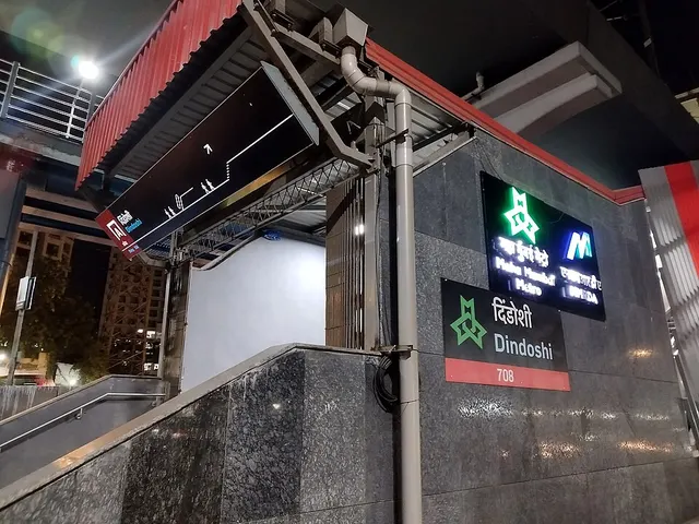 Dindoshi metro station