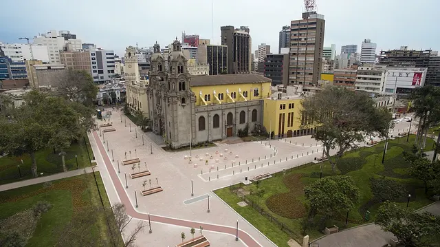 Miraflores Central Park