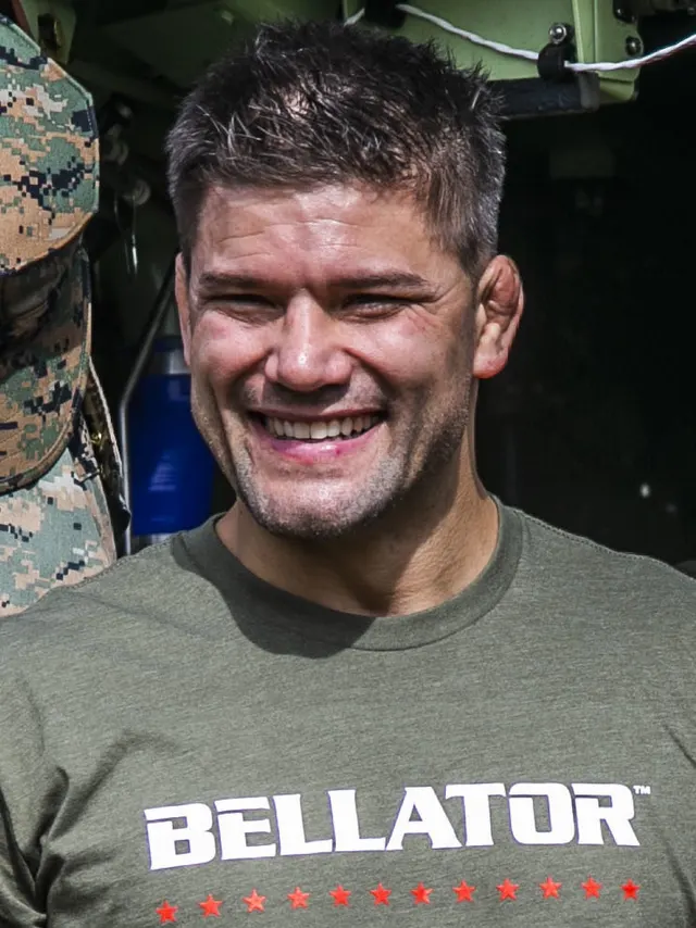 Josh Thomson