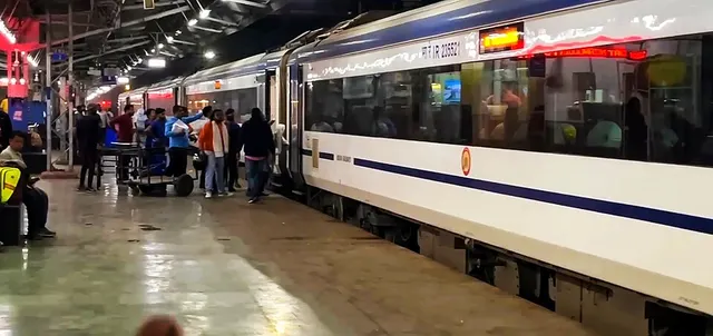 Indore–Nagpur Vande Bharat Express