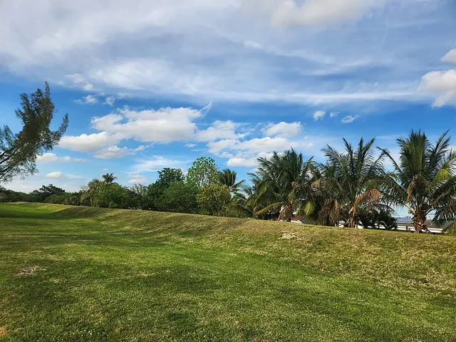 Ludlam Trail