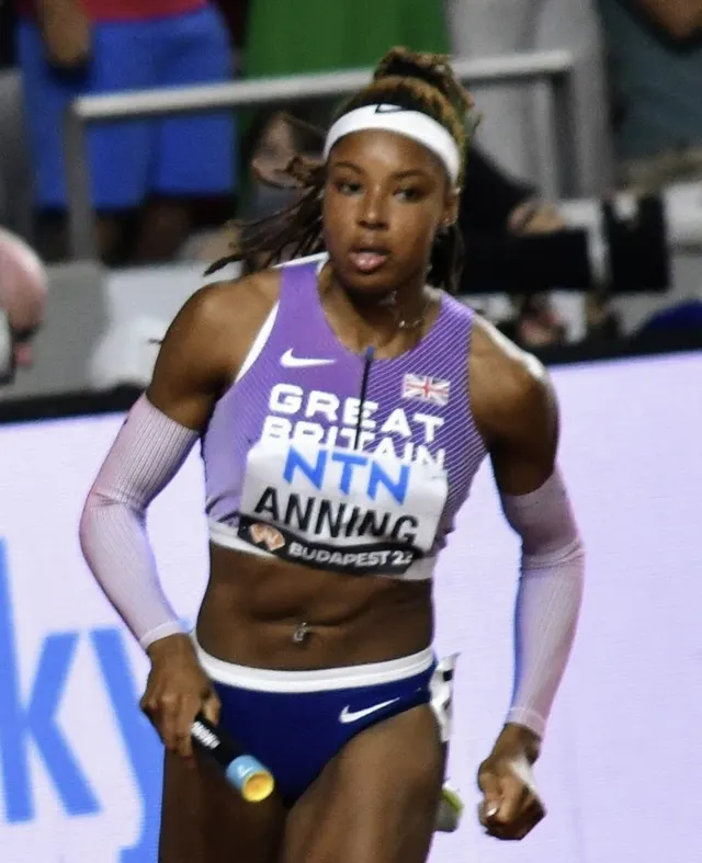 Amber Anning