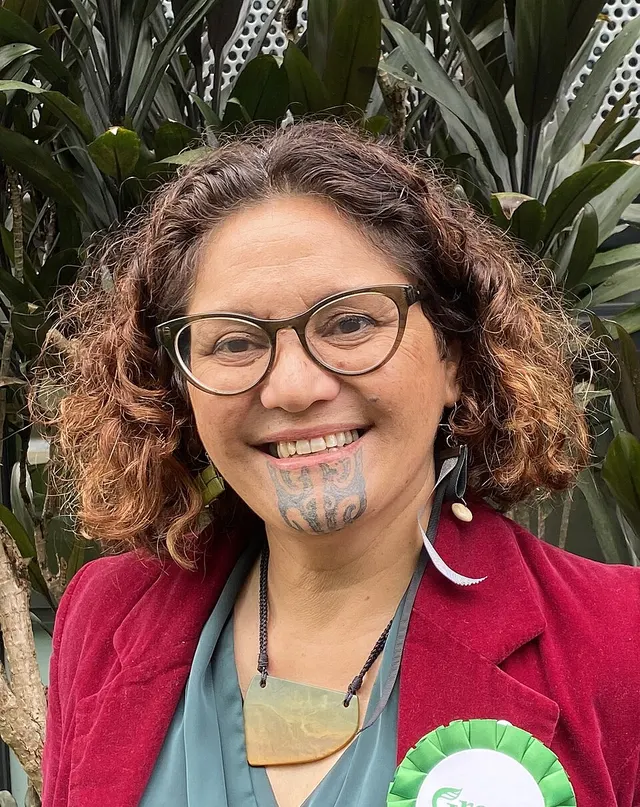 Darleen Tana