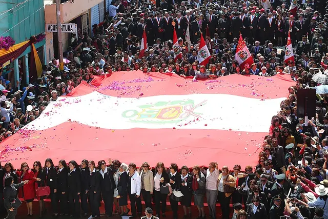 Procesión de la Bandera