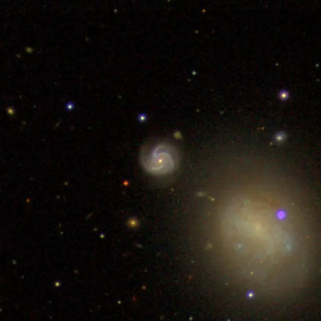 IC 3528