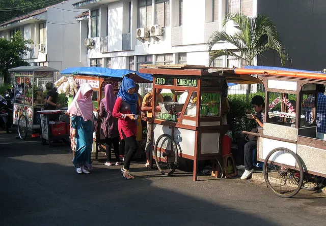 Food cart