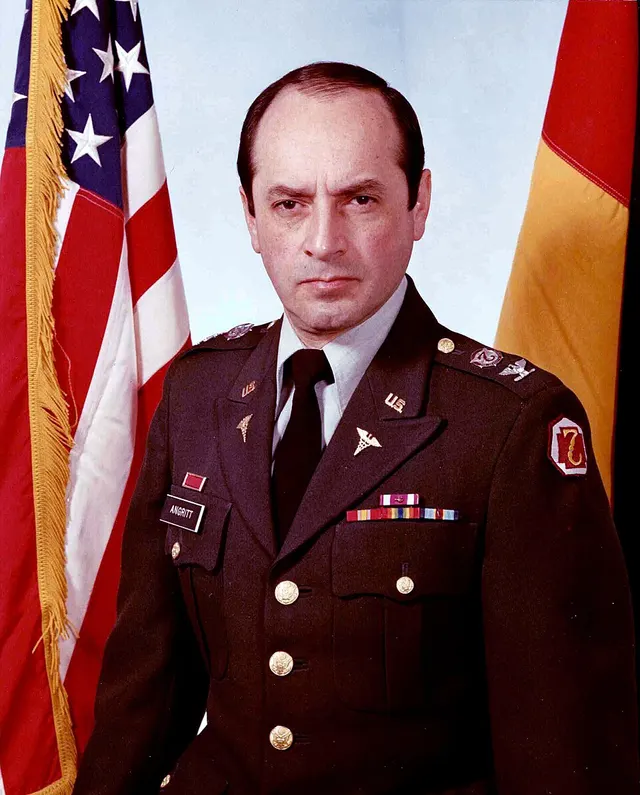 Peter Angritt