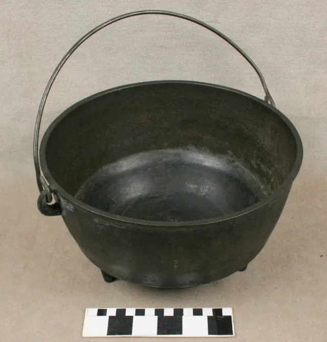 Bail handle