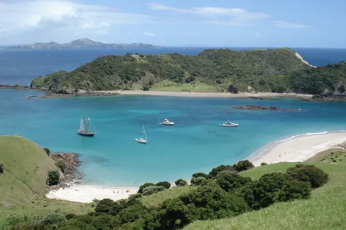 Okahu Island