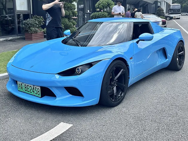 Small Sports Car SC01
