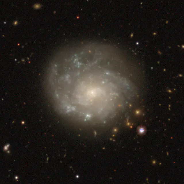 NGC 4775