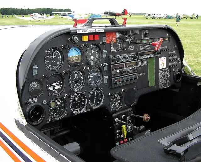 Flight instruments