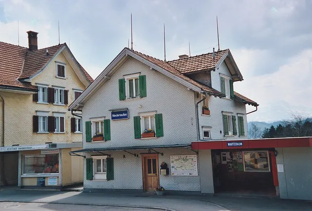 Niederteufen railway station