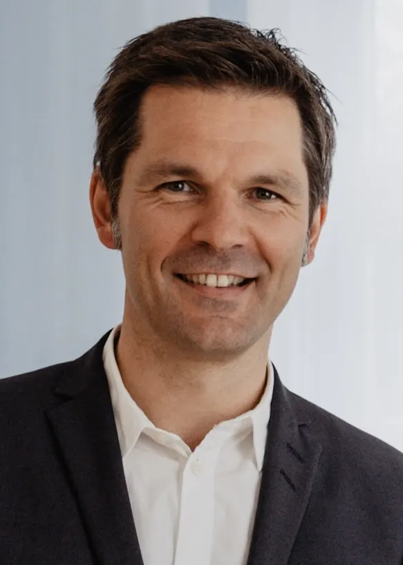 Steffen Krach