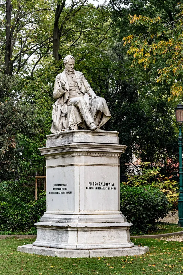 Statue of Pietro Paleocapa