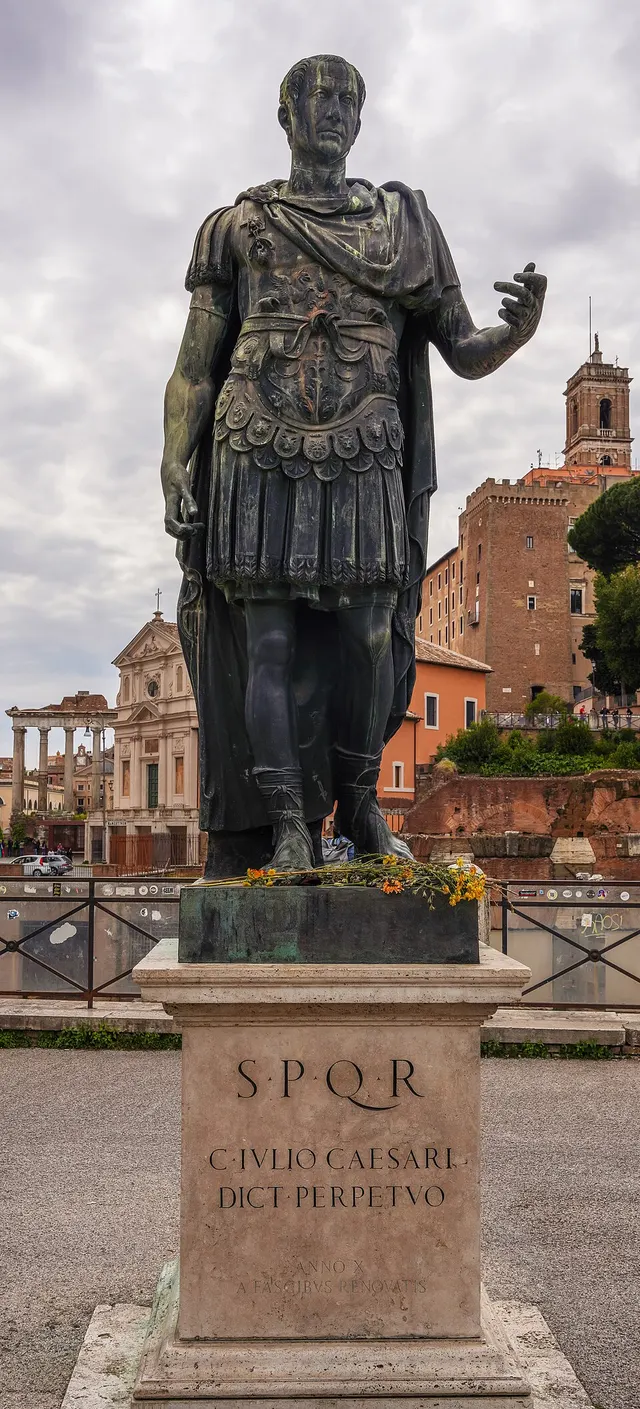Statue of Julius Caesar