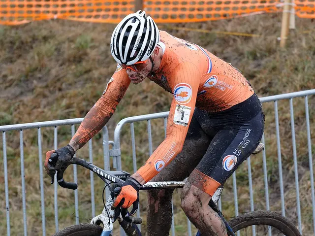 Cyclo-cross