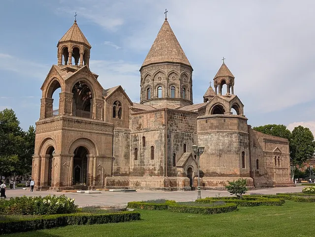 Sainte-Etchmiadzin