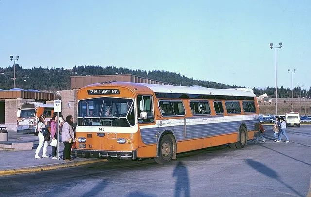 Flxible New Look bus