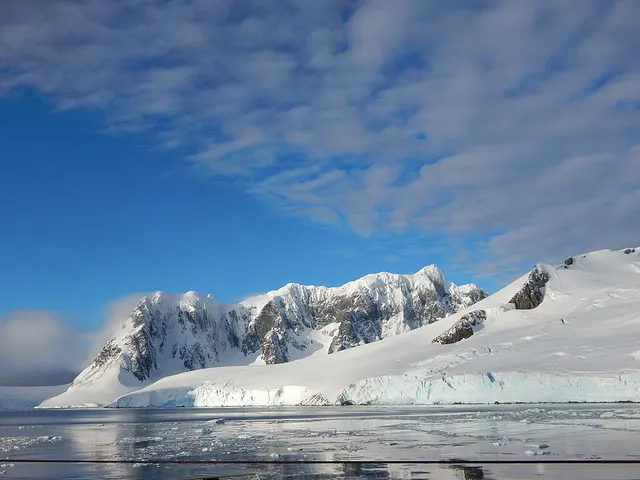 Neumayer Channel