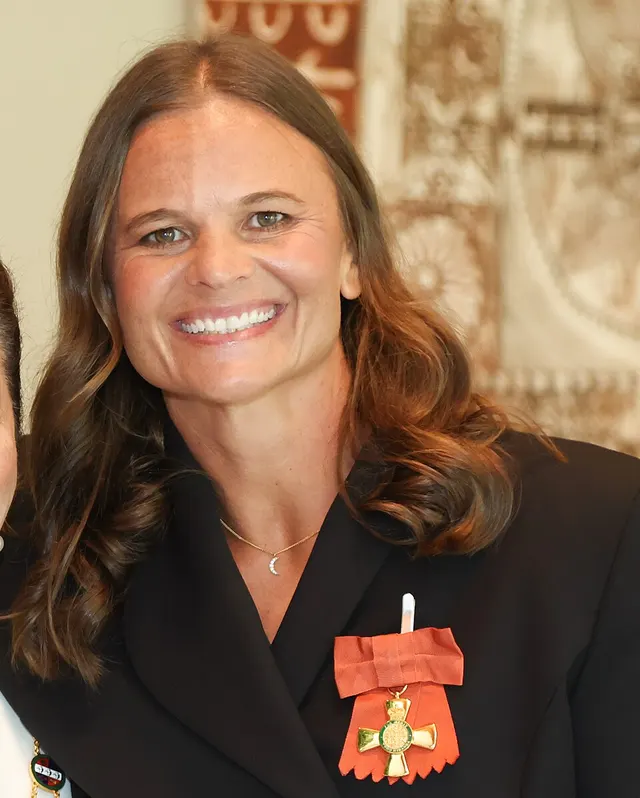 Suzie Bates