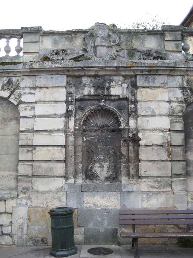 Maison du 3 place Fontette à Caen