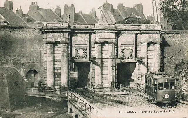 Porte de Tournai