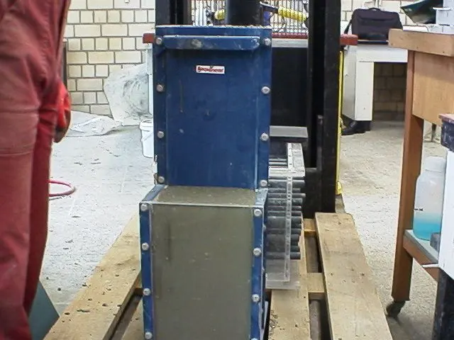 Essai à la boîte en L