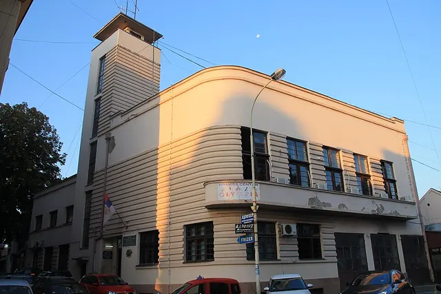 Caserne des pompiers à Kragujevac