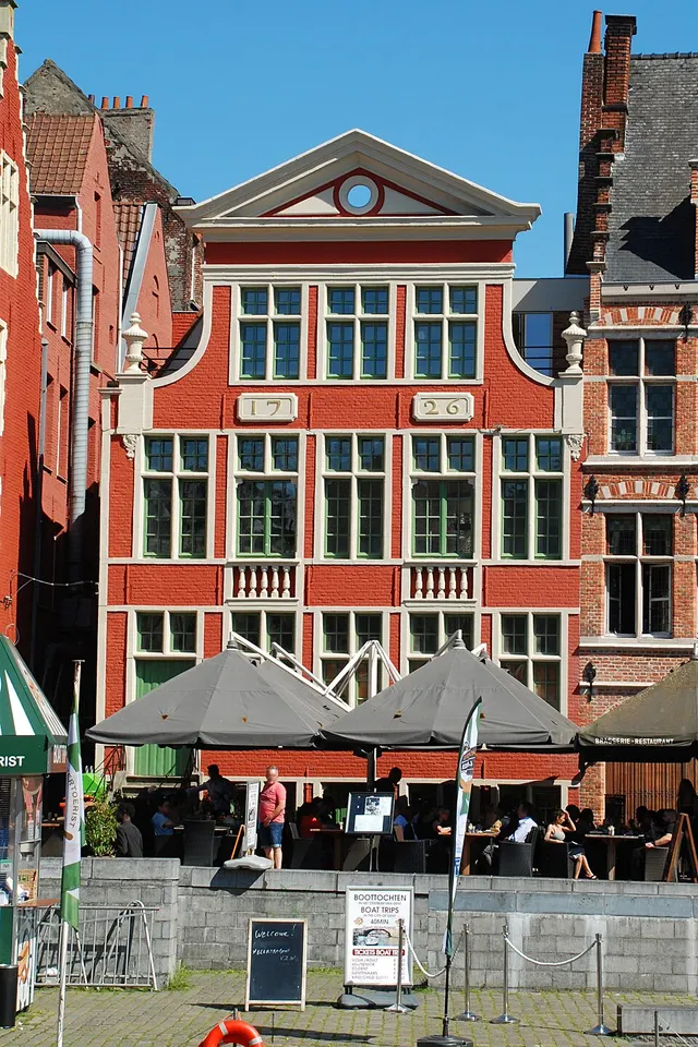 Maison De Beerie