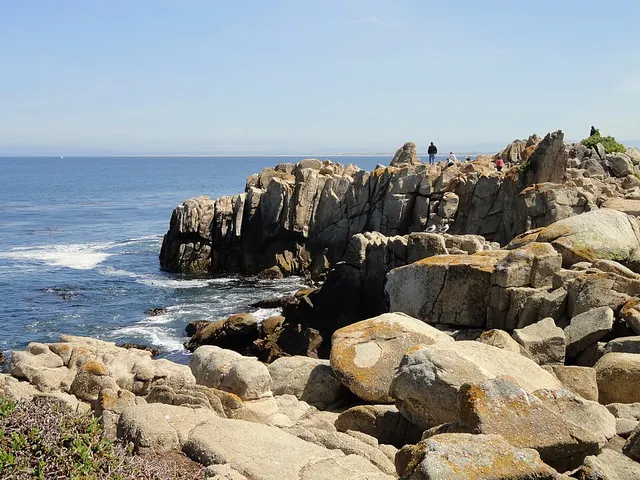 Lovers Point