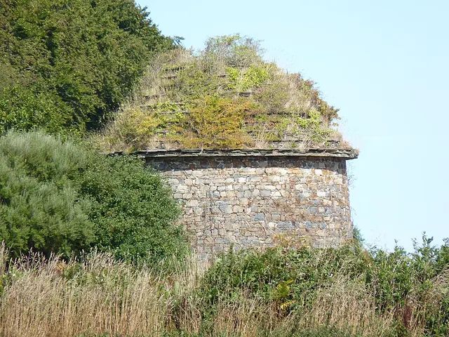 Colombier du manoir de Kerbeulven