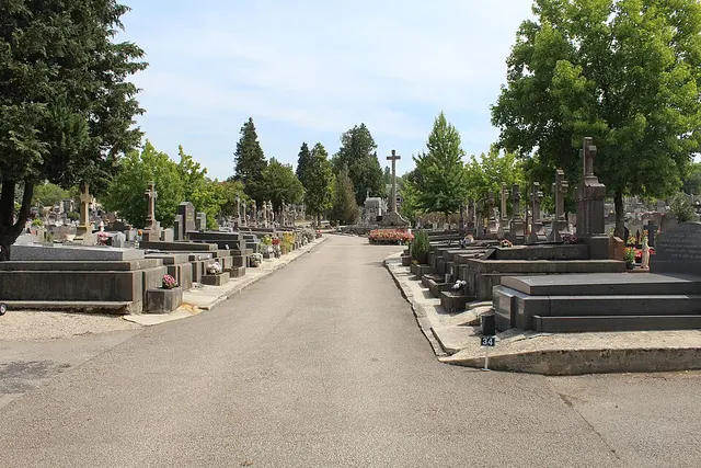 Cimetière de Lons-le-Saunier