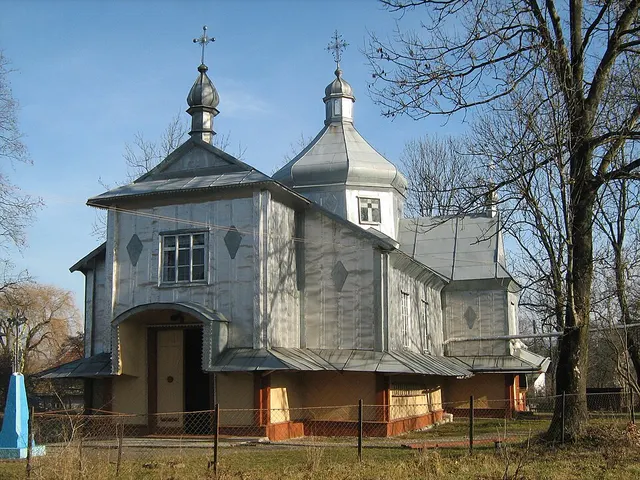 Église de la Nativité de la Sainte-Vierge de Deliatyne