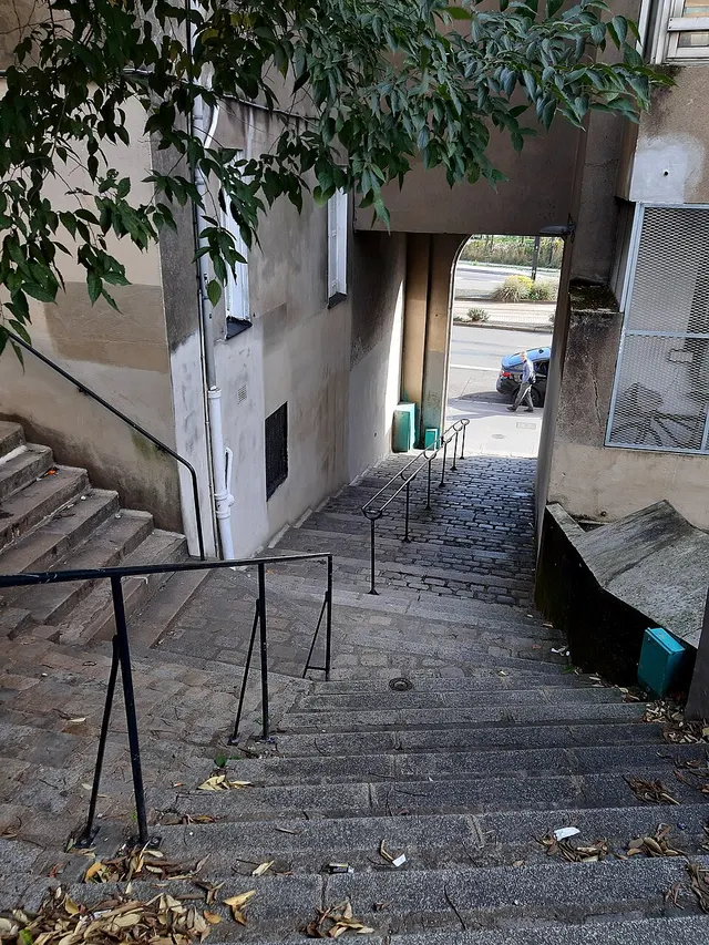 Rue des Marins