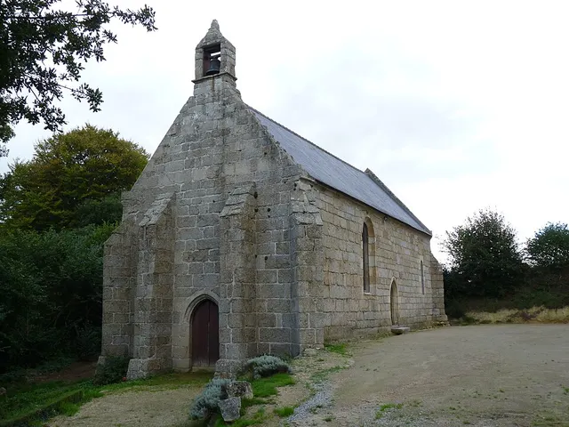 Chapelle de la Trinité de Canihuel