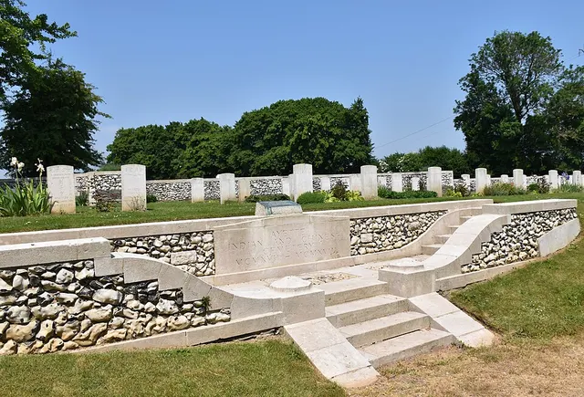 Ayette Indian And Chinese Cemetery