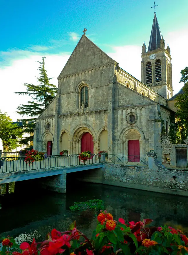 Église Notre-Dame de Lignières