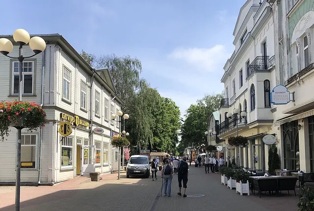 Rue Jomas
