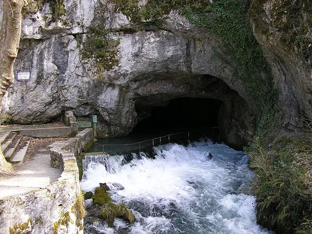 Sentier de grande randonnée de pays Tour du Pays d'Olmes