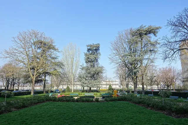 Square Alfred-Capus