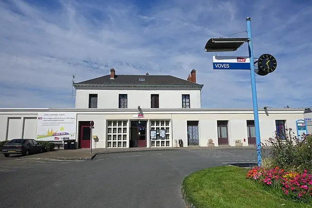 Gare de Voves
