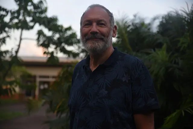 Paul Aron