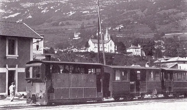 Locomotive bicabine