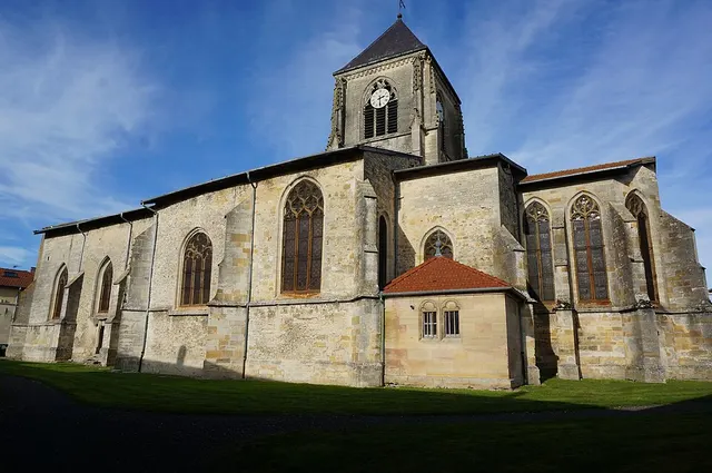 Église Saint-Hilaire de Longeville-en-Barrois