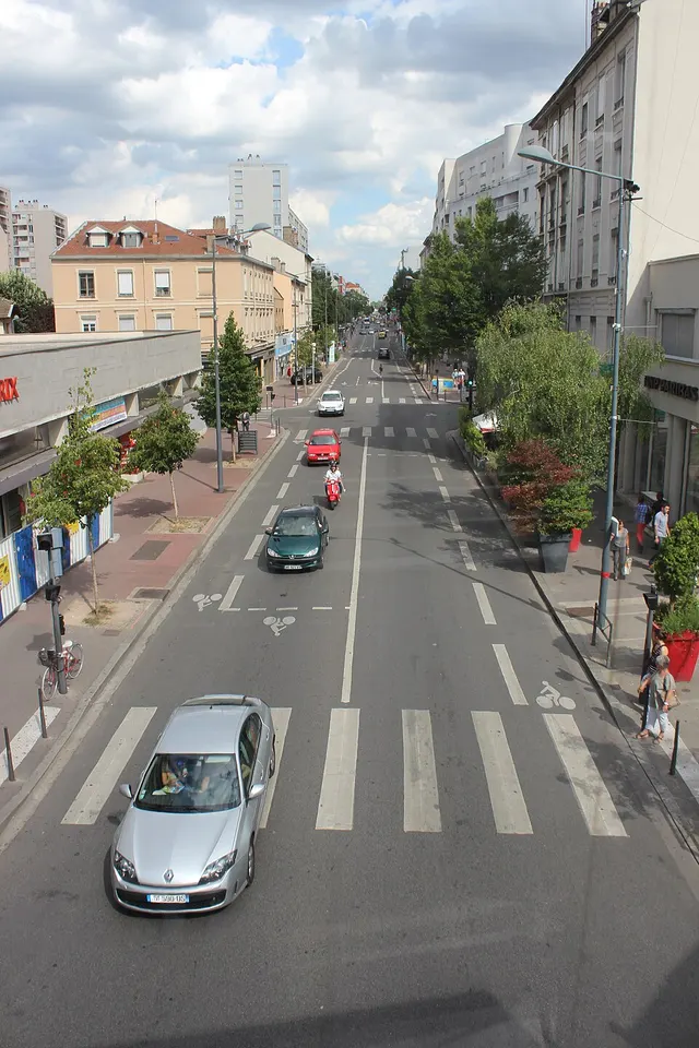 Cours Émile-Zola