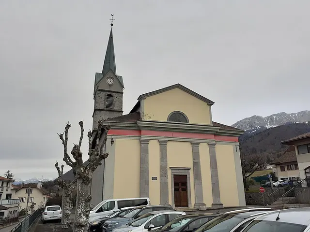 Église Saint-Pierre-et-Saint-Paul de Lugrin
